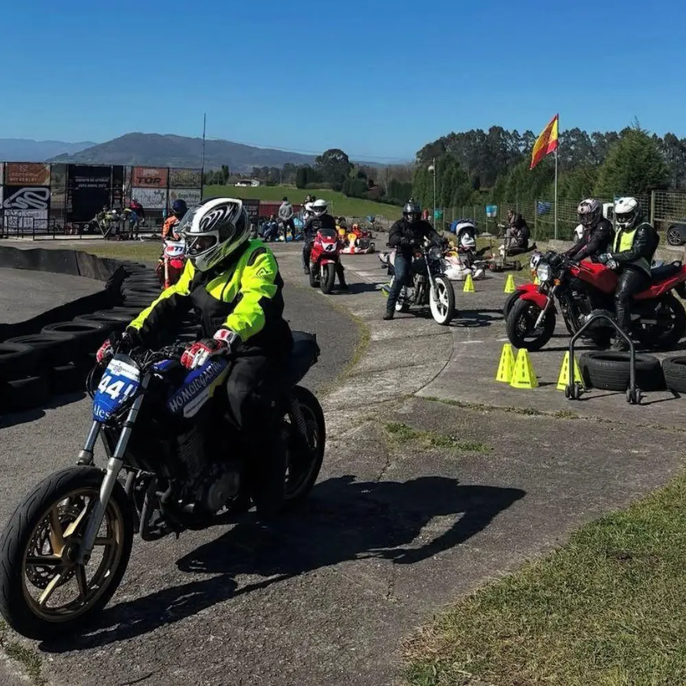 escuela-de-motos-gijon